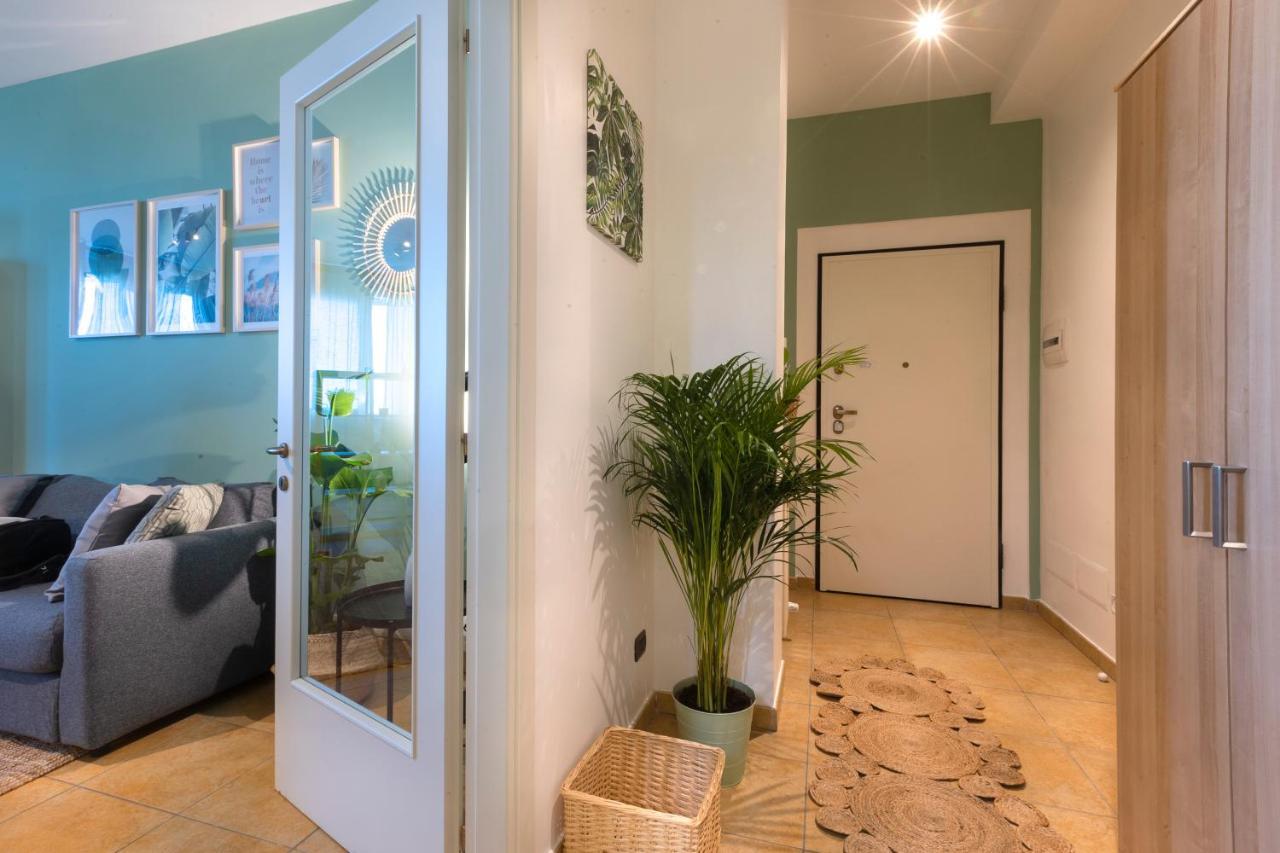Cavour Elegante Loft In Centro Apartment Macerata Exterior foto